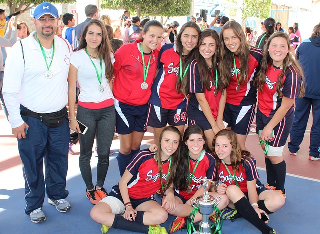 在他的讲解 在他的讲解